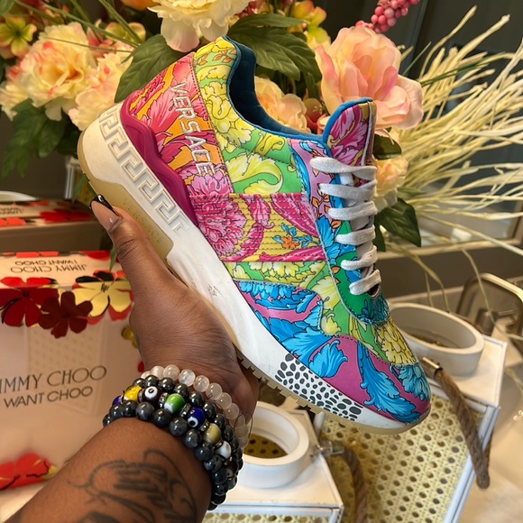 versace chain reaction sneakers scarpe versace rosa fluo